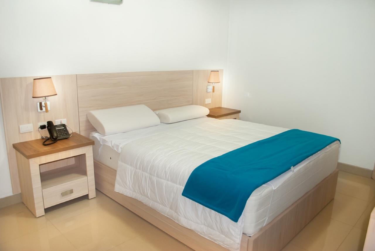 Hotel - Centro Comercial Punta Del Mar Salinas (Santa Elena) Room photo