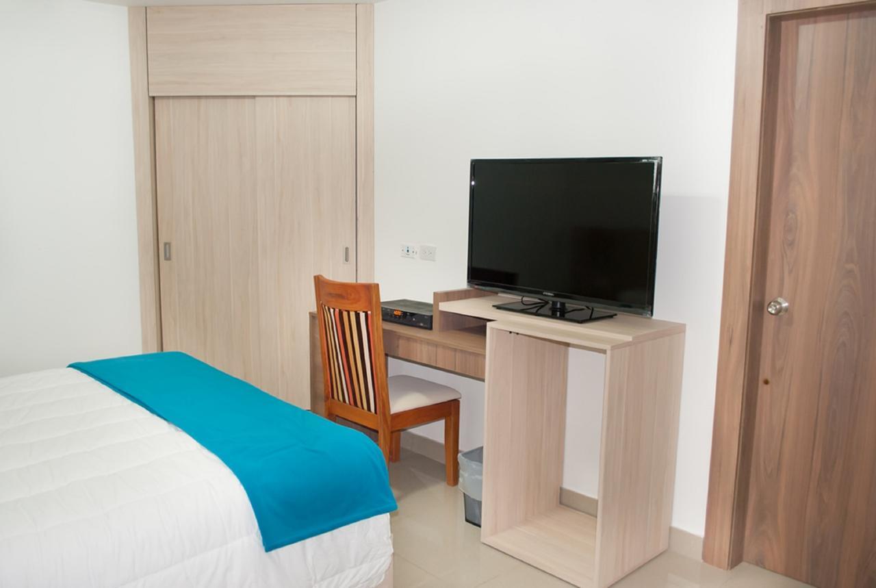Hotel - Centro Comercial Punta Del Mar Salinas (Santa Elena) Room photo